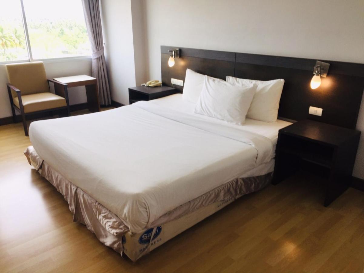 Sinkiat Buri Hotel Satun Luaran gambar