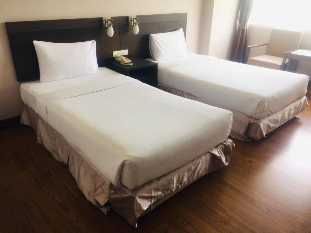Sinkiat Buri Hotel Satun Luaran gambar