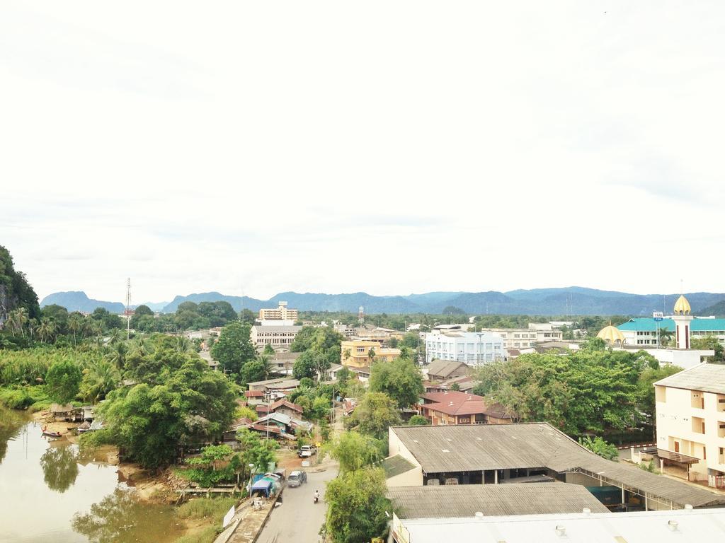 Sinkiat Buri Hotel Satun Luaran gambar