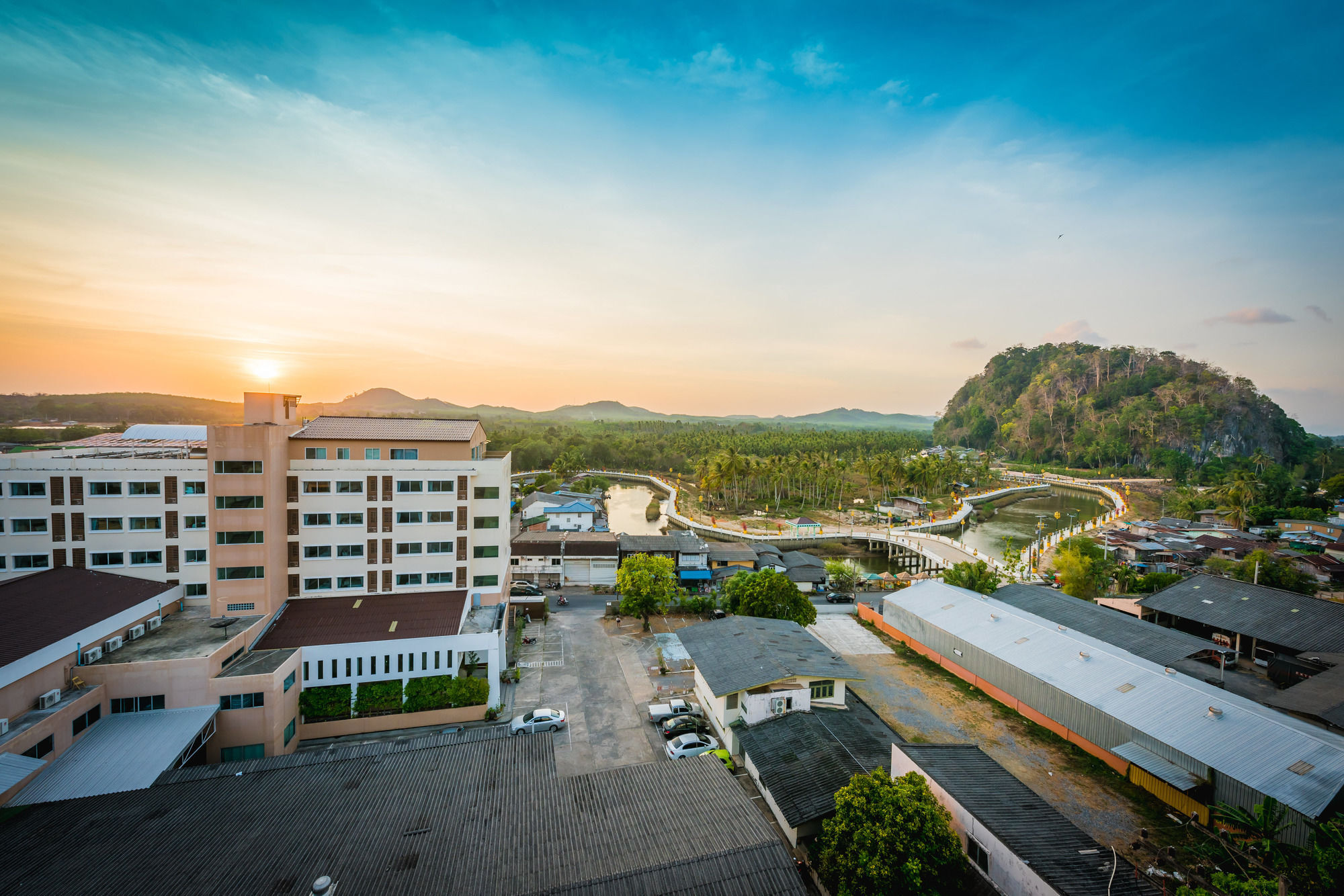 Sinkiat Buri Hotel Satun Luaran gambar